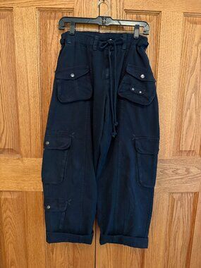 Free People black Tahiti cargo pants NWT large